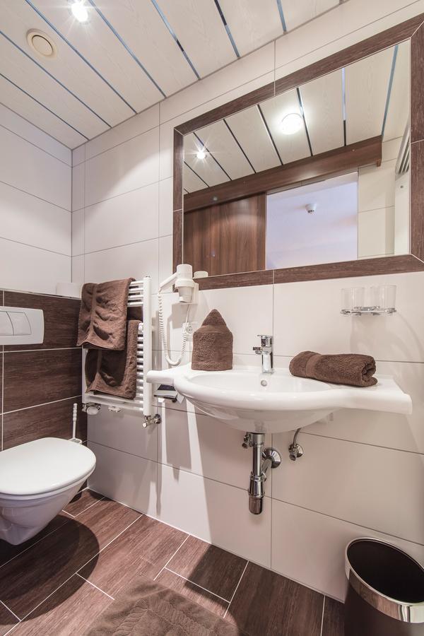 Vizensn Living Hotell Sölden Exteriör bild