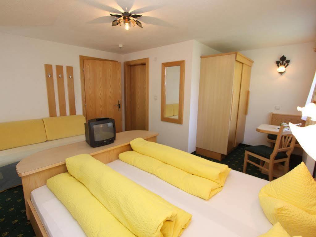 Vizensn Living Hotell Sölden Exteriör bild