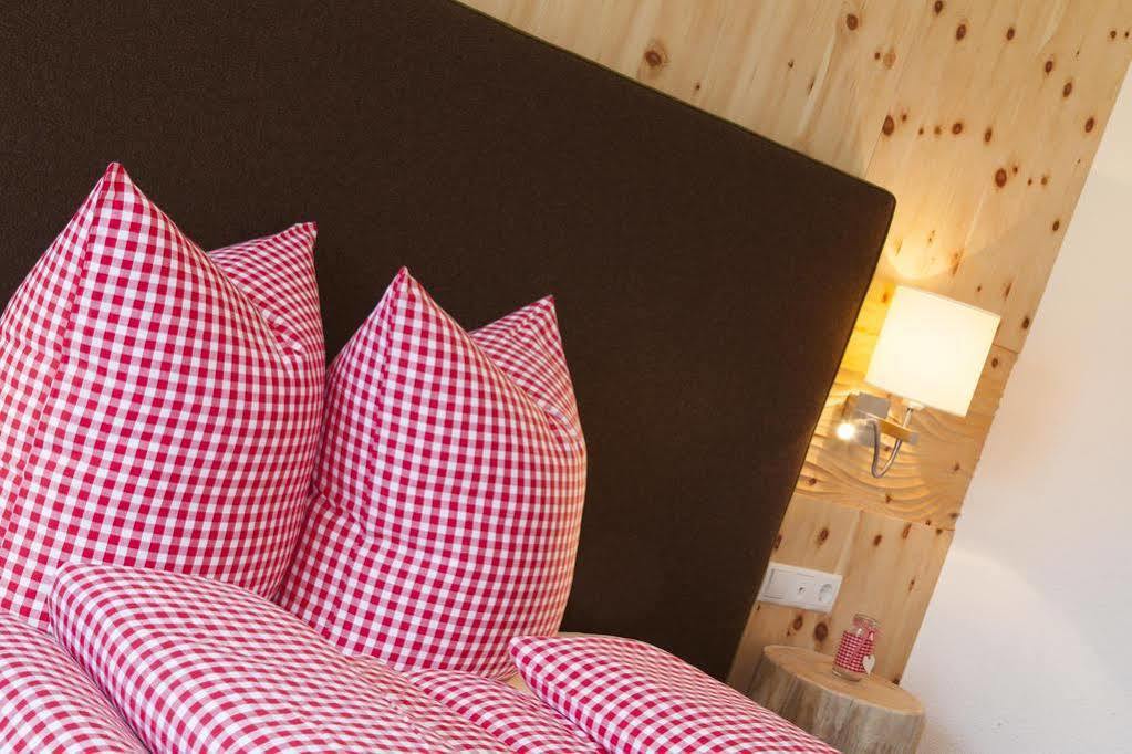 Vizensn Living Hotell Sölden Exteriör bild